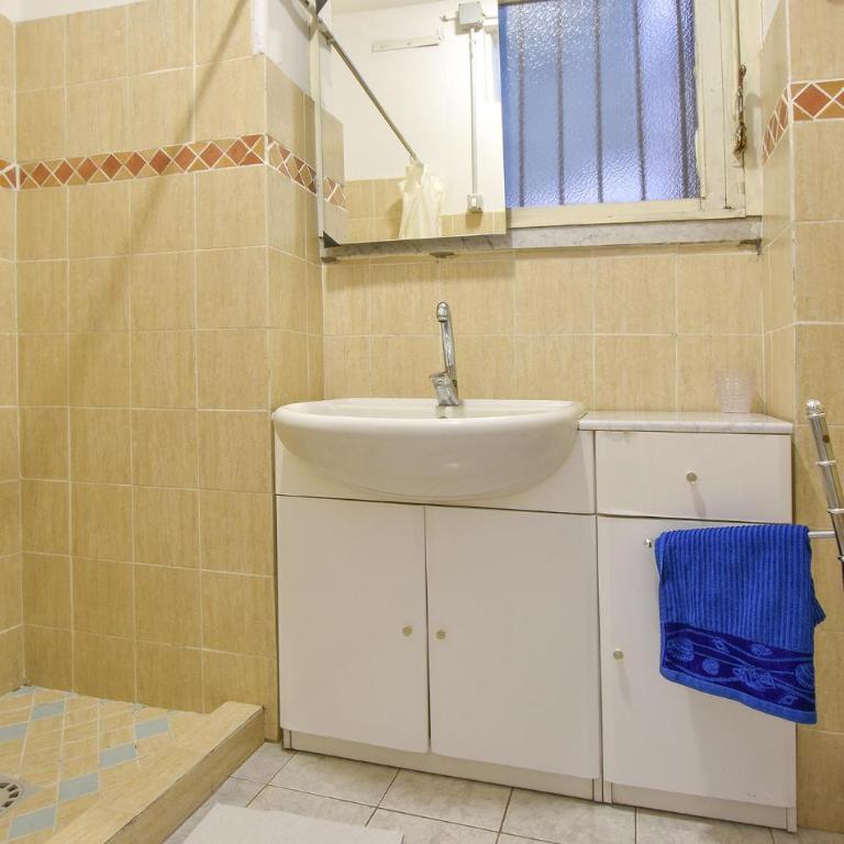 1 Bedroom Pet Friendly Apartment In Acireale - Appartamento con 1 Camera da Letto - 9