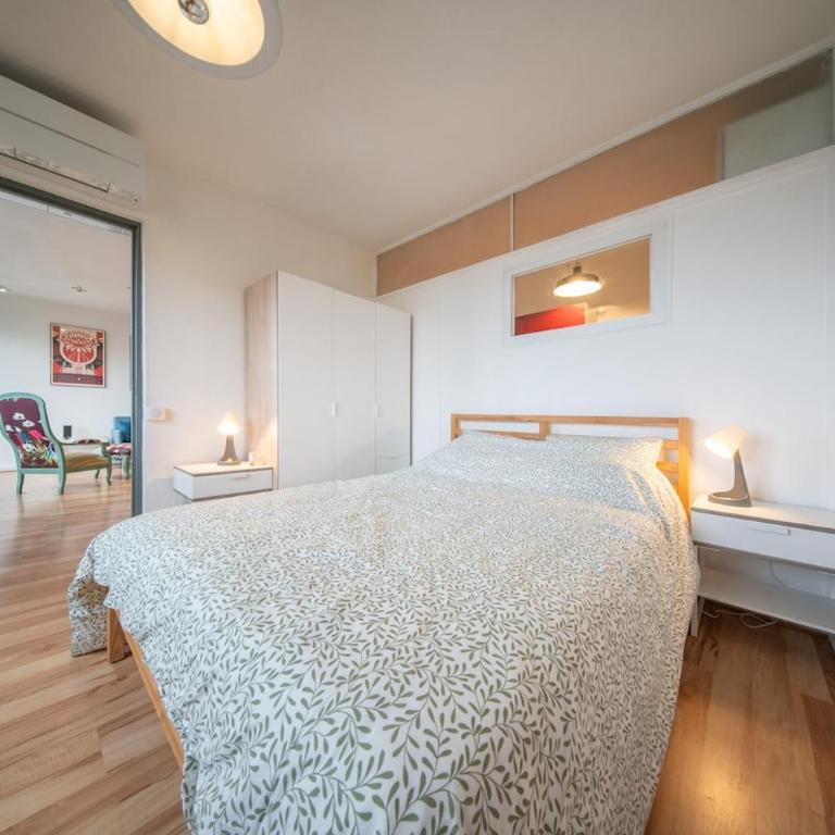Marne 29 Logement Mulhouse Proche Tram Autoroute - Appartamento con 1 Camera da Letto - 11