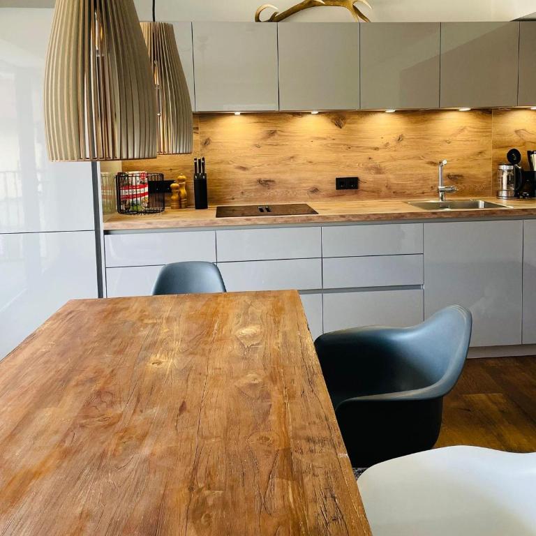 Appartements Gasthof Traube Top 2 - Apartment mit 2 Schlafzimmern und Dusche - 10