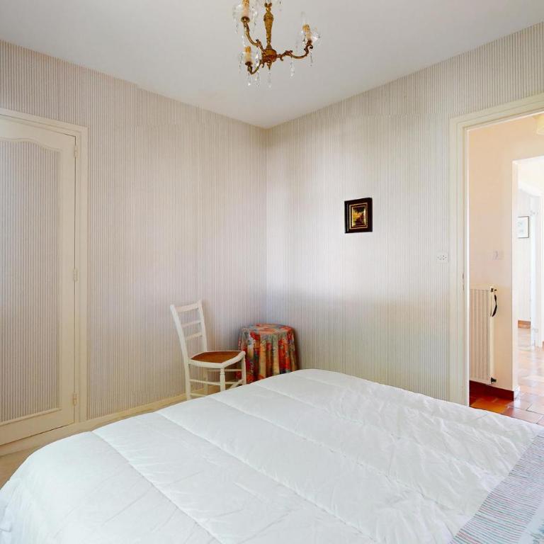 2 Bedroom Beautiful Home In Royan - Maison de Vacances 2 Chambres - 14