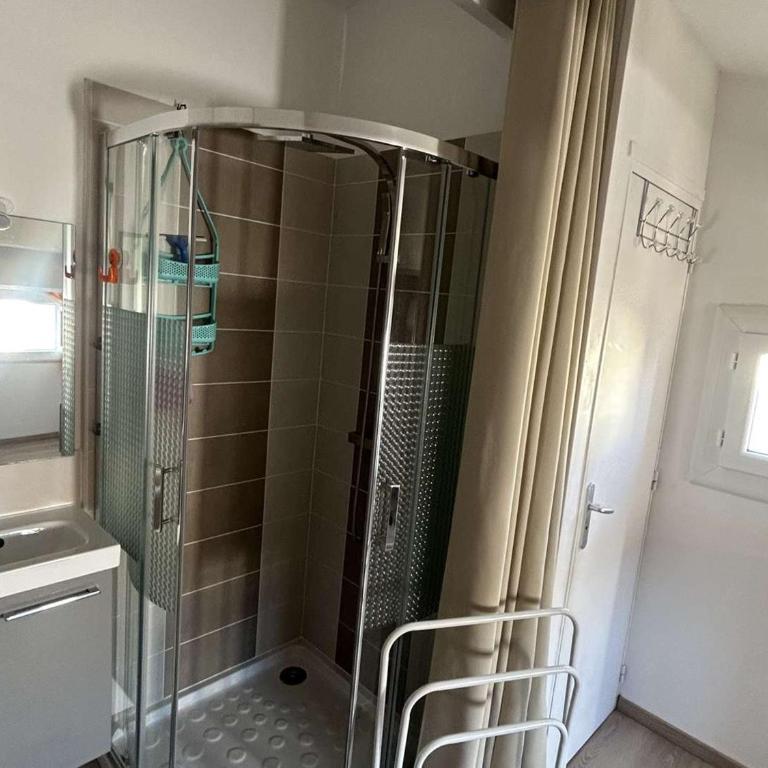 Maison rénovée avec piscine, parking privé et proche plage à Marseillan - FR-1-387-185 - Appartamento - 6