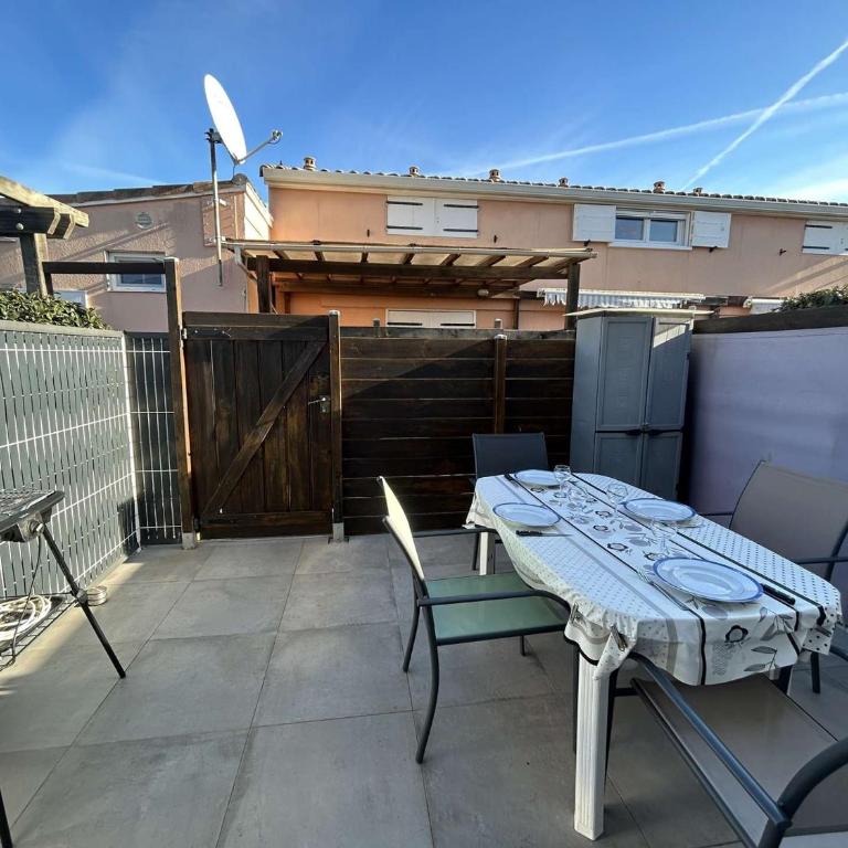 Maison rénovée avec piscine, parking privé et proche plage à Marseillan - FR-1-387-185 - Appartamento - 13