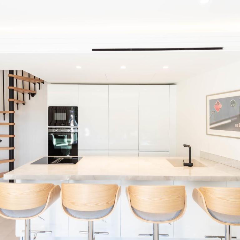 Elegant Duplex with Private Garden Terrace - Appartement - 6