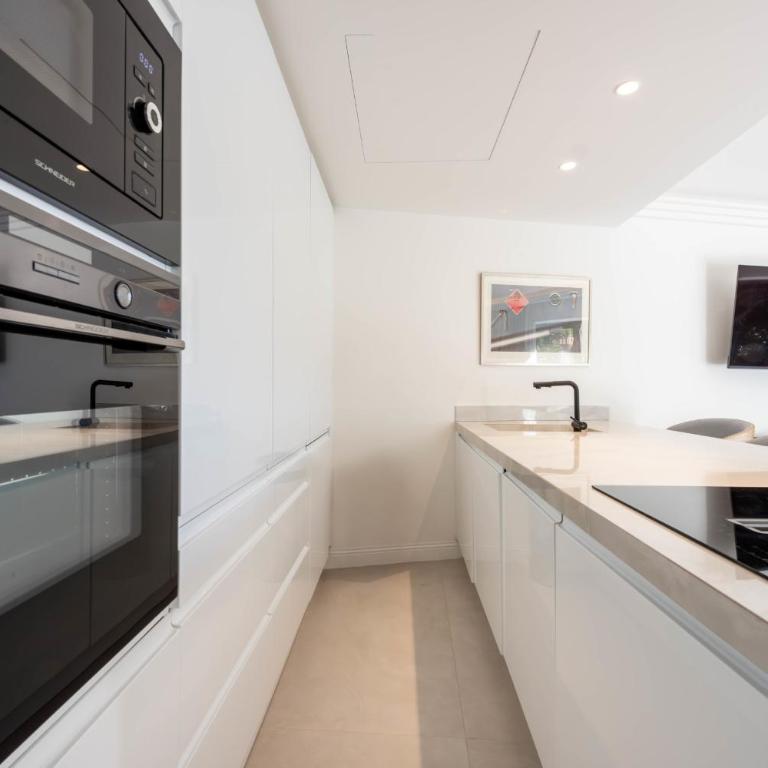 Elegant Duplex with Private Garden Terrace - Appartement - 17