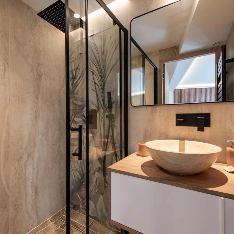Elegant Duplex with Private Garden Terrace - Appartement - 28