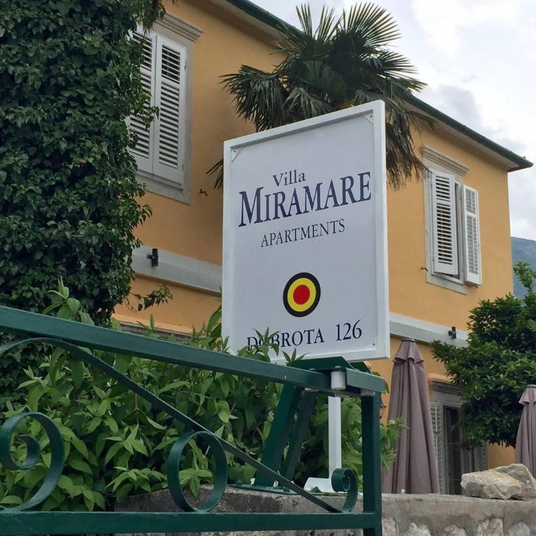 Villa Miramare , Dobrota seafront - Apartment with Sea View - 15