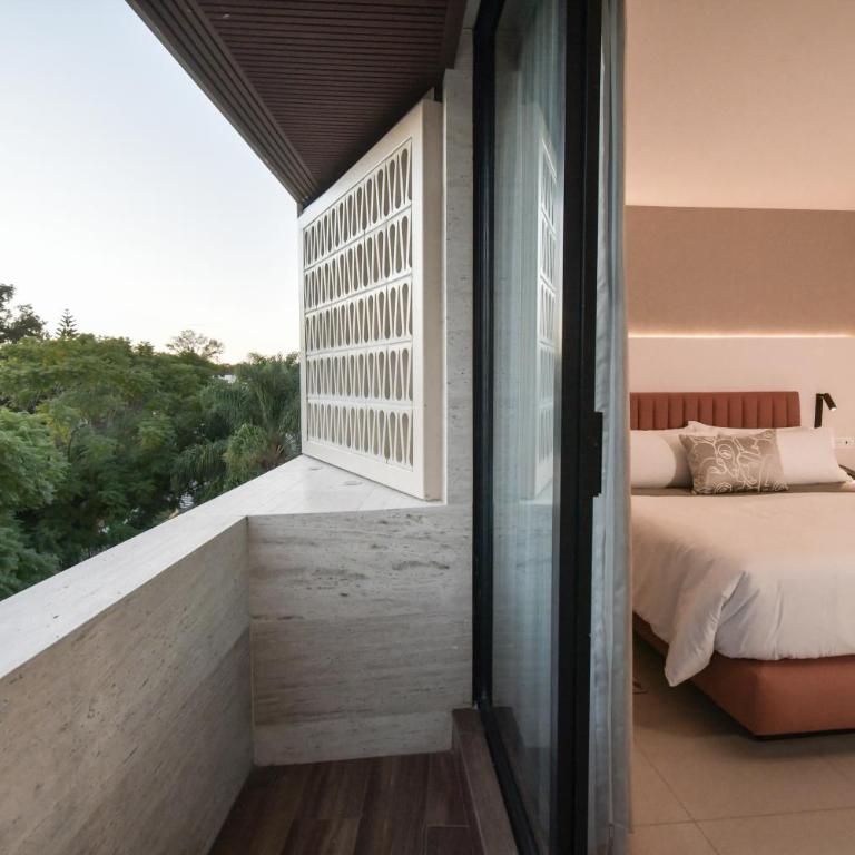 Expo Satelite 2750 Hotel & Suites - Superior Suite - 6