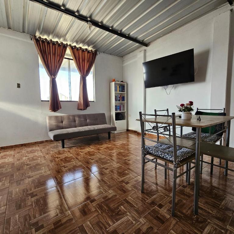 Minidepartamento Centrico Amoblado - Apartamento de 1 dormitorio - 1