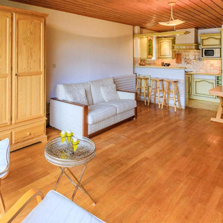 Gorgeous Apartment In Orcières With Wifi - Appartement 1 Chambre - 3