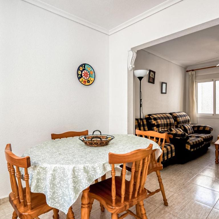 Beautiful Home In Santa Pola - Casa Vacacional de 3 dormitorios - 14