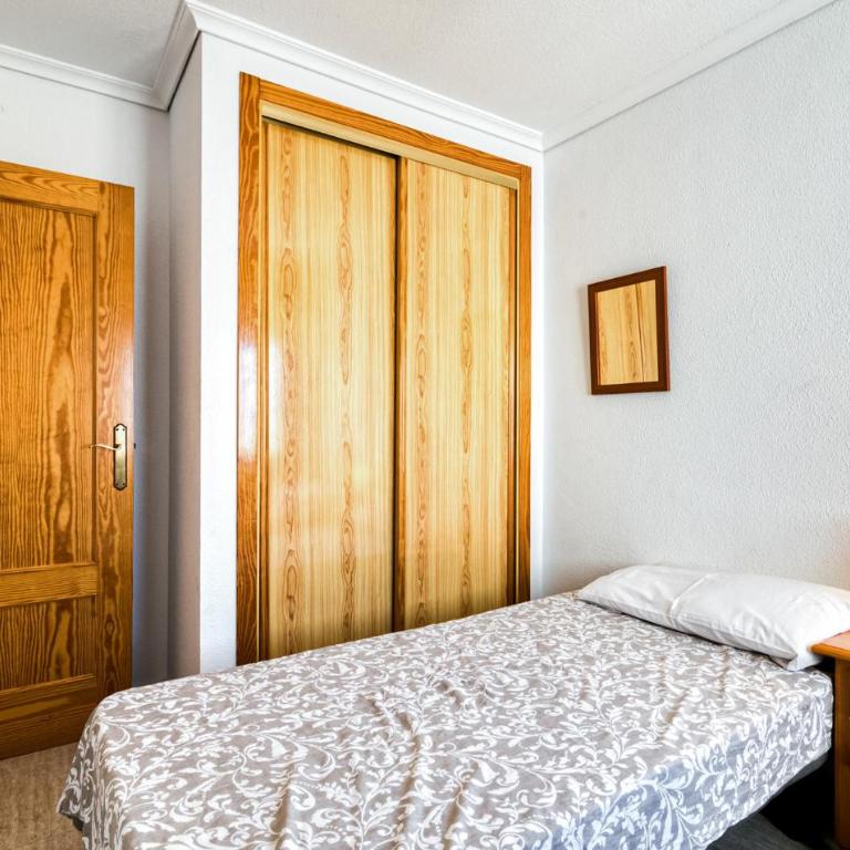 Beautiful Home In Santa Pola - Casa Vacacional de 3 dormitorios - 25