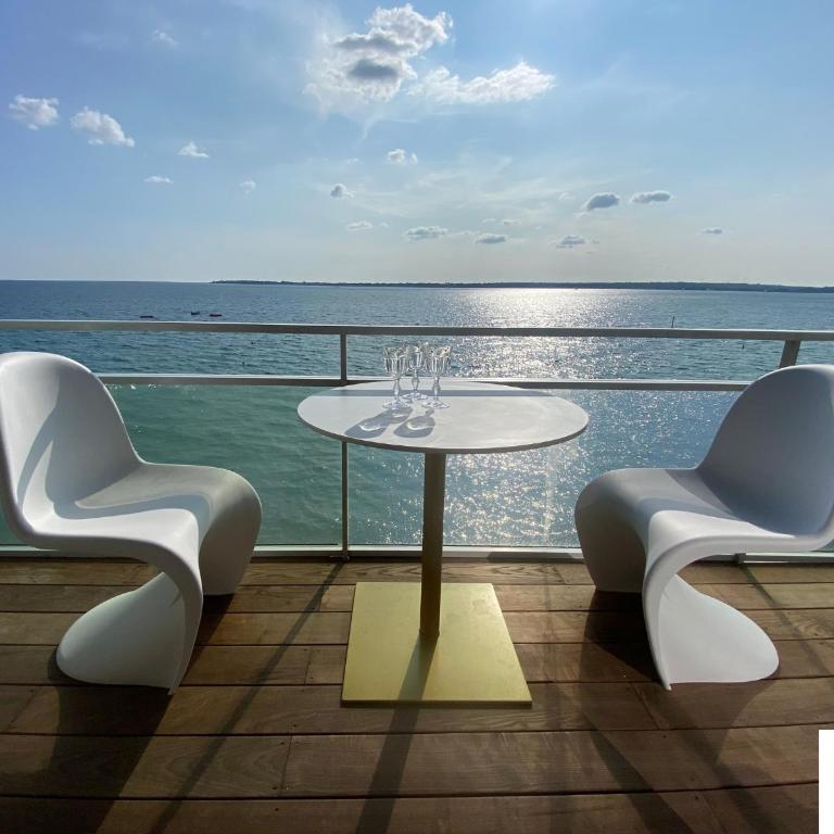 Le Souffle Marin - Reveillez-vous face a l Ocean- Lumière changeante sur la baie du matin au coucher du soleil - Appartement 1 Chambre - 1