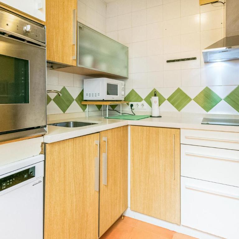 2 Bedroom Amazing Apartment In Cordoba - Apartamento de 2 dormitorios - 7
