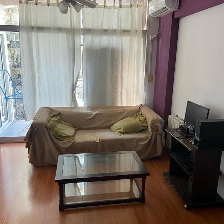 Departamento con piscina - Apartamento de 2 dormitorios - 3