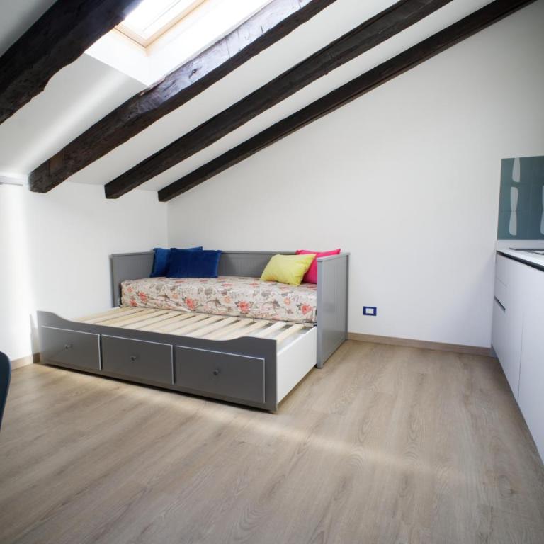 Il Gabbiano, Mansarda a Trieste - Appartamento con 1 Camera da Letto - 12