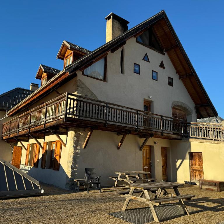 La Ferme de la Tour - Chalet - 2