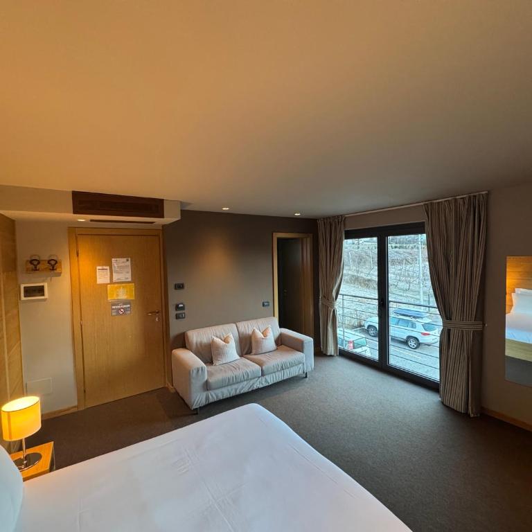 La Bicoque - Double Room with Balcony - 3