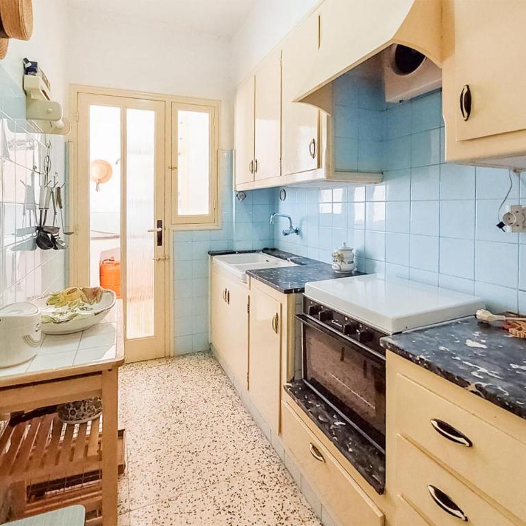 Nice Apartment In Santa Pola With House Sea View - Apartamento de 3 dormitorios - 4