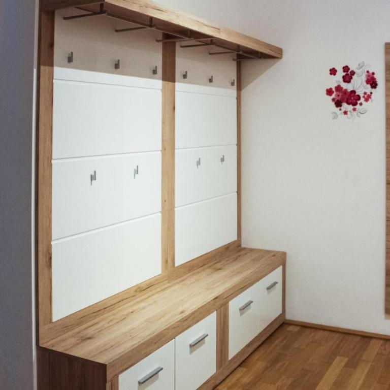 Ferienwohnung Auf 2 Etagen - Ferienhaus mit 2 Schlafzimmern - 4