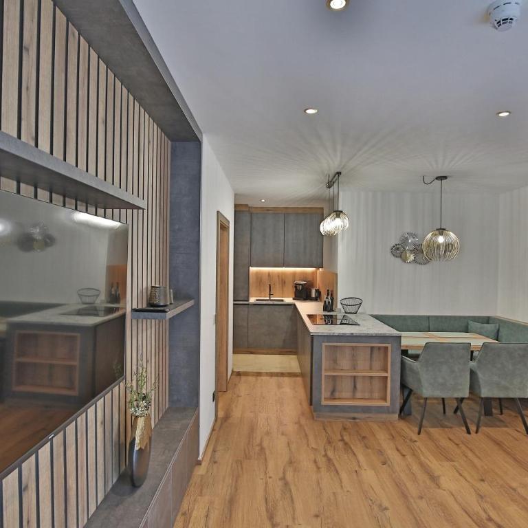 Das Goldjuwel - Luxury Apartments with private Spa - Deluxe Apartment mit 2 Schlafzimmern - 1
