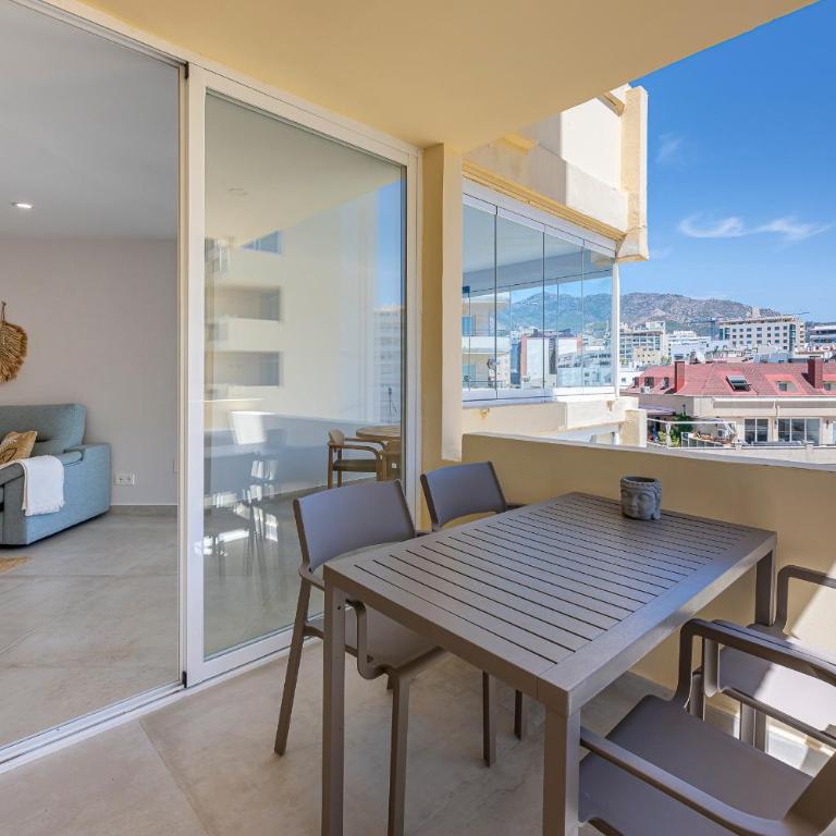 Marbella Center Bechfront 4 persons - Two-Bedroom Apartment - 21
