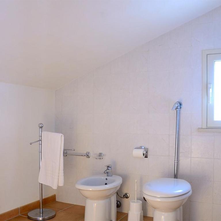 Villa Sole con accesso diretto alla spiaggia - Three-Bedroom House - 13