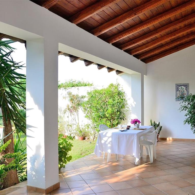 Villa Sole con accesso diretto alla spiaggia - Three-Bedroom House - 29