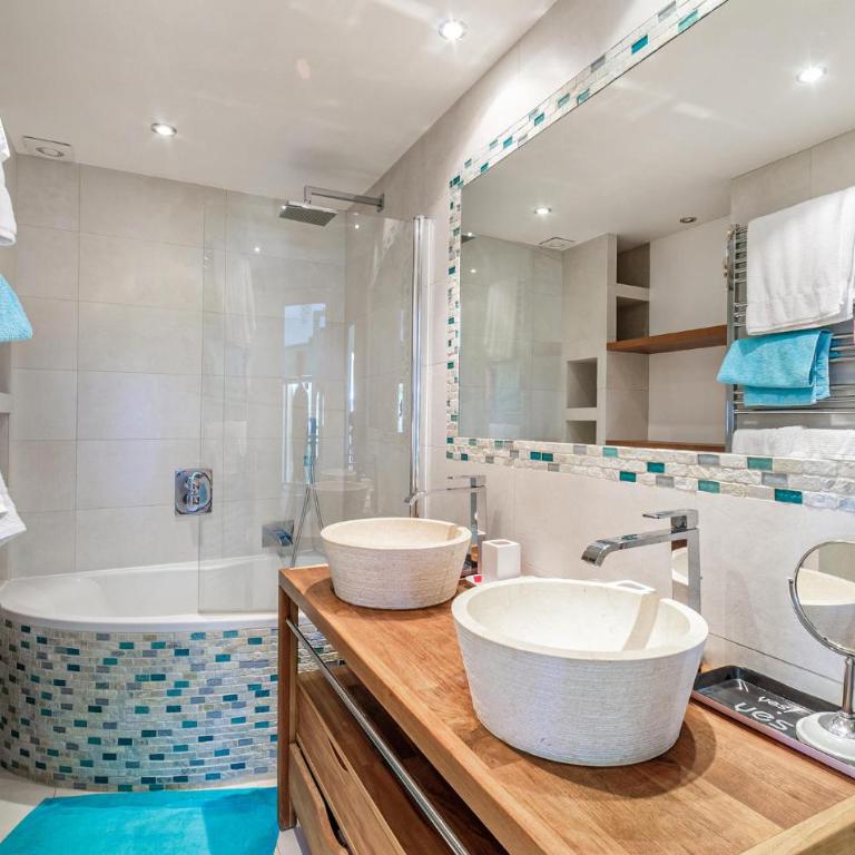 3 Bedroom Gorgeous Apartment In Vallauris - Appartement 3 Chambres - 17
