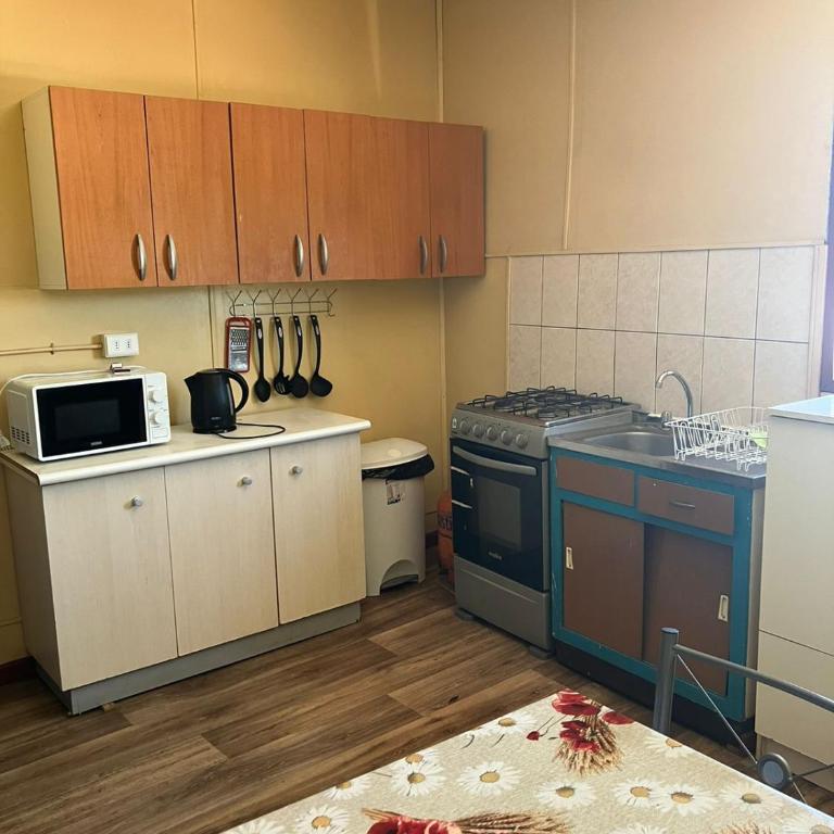 Hospedaje Eluney - Family Room - 1