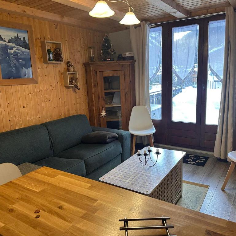 Studio rénové avec grande terrasse ensoleillée - FR-1-464-2 - Studio - 10
