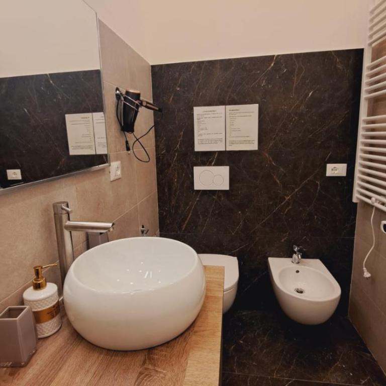 Casa Rodolfi, Vicenza - Camera Matrimoniale con Bagno Privato - 9