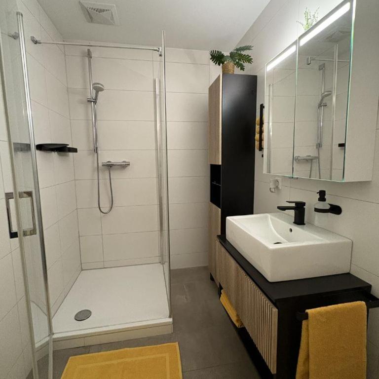 Urban Retreat Linz Center - Apartment mit 1 Schlafzimmer - 23