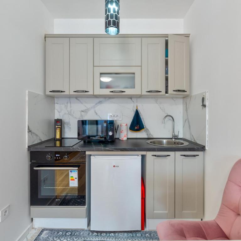 svitanje central residence - One-Bedroom Apartment - 7