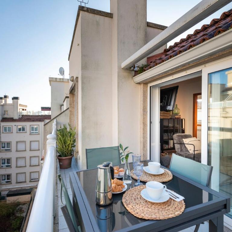 APARTAMENTO PLAYA SILGAR - VUT-50 m PLAYA CON 2 GARAJES Y 3 DORMITORIOS - Apartamento de 3 dormitorios - 3