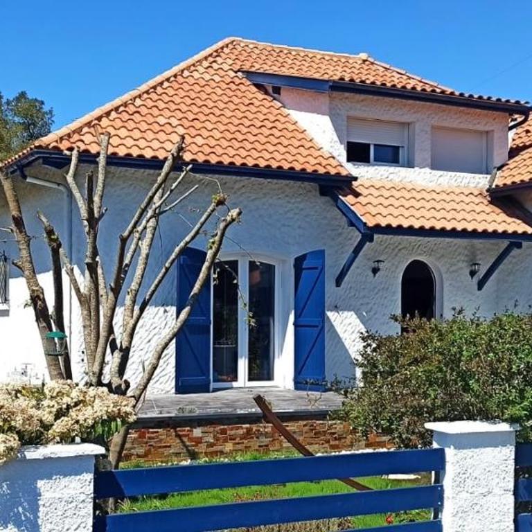 Villa Landaise, 10 minutes des plages - Villa avec Piscine Privée - 7