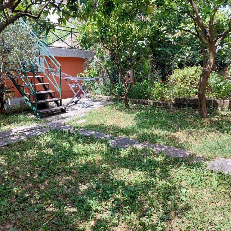 Garden apartmant near sea - Two-Bedroom Apartment - 12