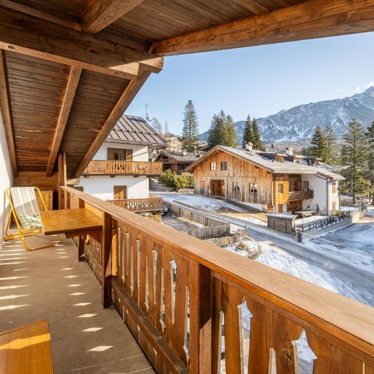 ATTICO Lodge - Appartamento con 2 Camere da Letto - 2