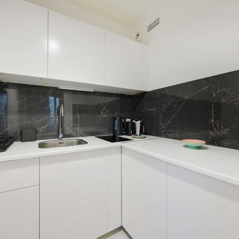 Modern studio 2P - Courbevoie La Défense - Maison de Vacances - 3