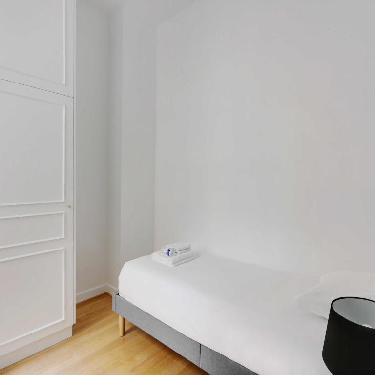 Elegant appt 3BDR 5P - Arc de Triomphe Porte Maillot - Appartement 3 Chambres - 16