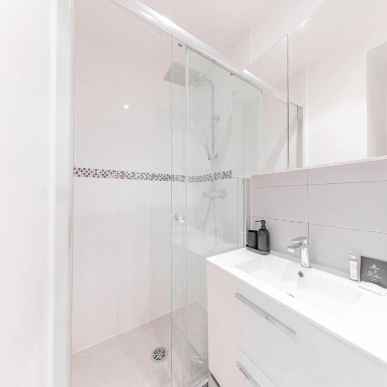 Studio Duplex - Place Victor Hugo Trocadero- BAIL MOBILITE - Maison de Vacances - 14