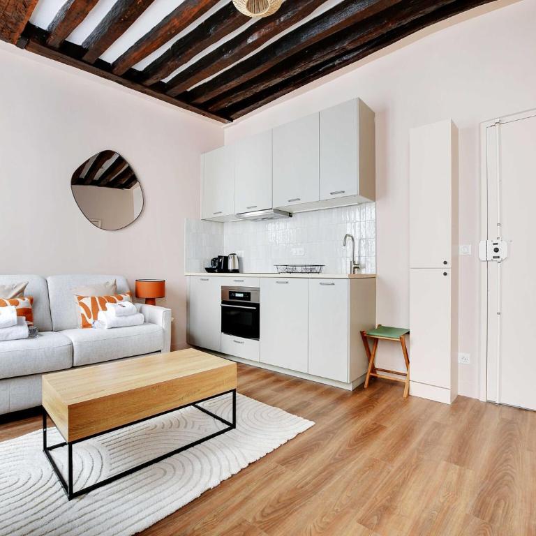 Charming studio- 2P- Le Marais - Maison de Vacances - 11