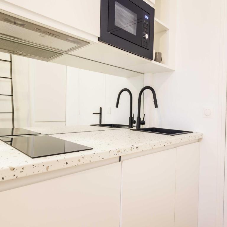 Cosy studio - Sentier Les Halles - Mobility lease - Apartment - 5