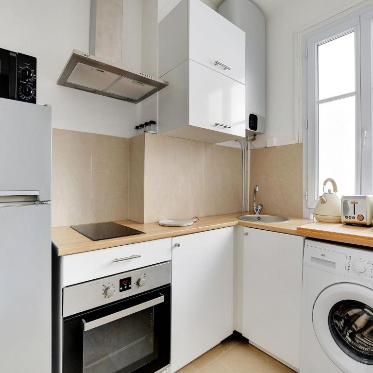 Very nice appt 1 BDR 2P- VOLTAIRE CHARONNE - Appartement - 9