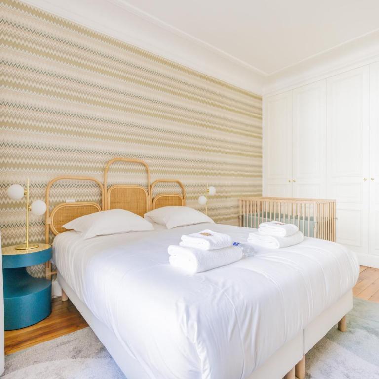 Very nice family appt 2 BDR 4P - HOCHE ETOILE - Appartement 2 Chambres - 4