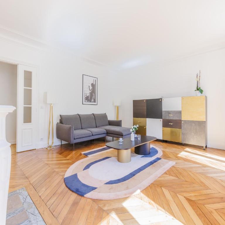 Very nice family appt 2 BDR 4P - HOCHE ETOILE - Appartement 2 Chambres - 7
