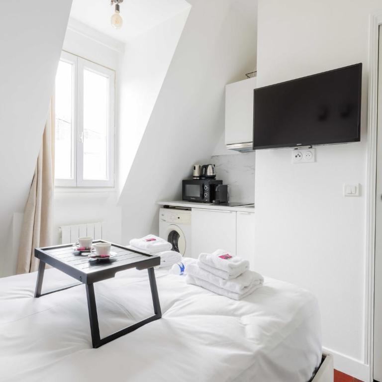 Cozy studio 2P - Champs-Elysées Arc de Triomphe - Lease Mobility - One-Bedroom Apartment - 3