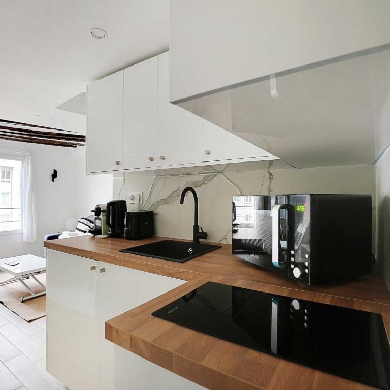 Charming studio near les Halles - Mobility lease - Maison de Vacances - 2