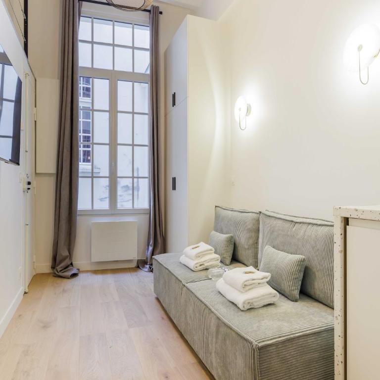 Cosy studio - Sentier Les Halles - Mobility lease - Apartment - 11