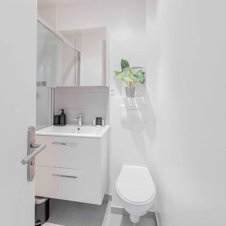 Studio Duplex - Place Victor Hugo Trocadero- BAIL MOBILITE - Maison de Vacances - 8