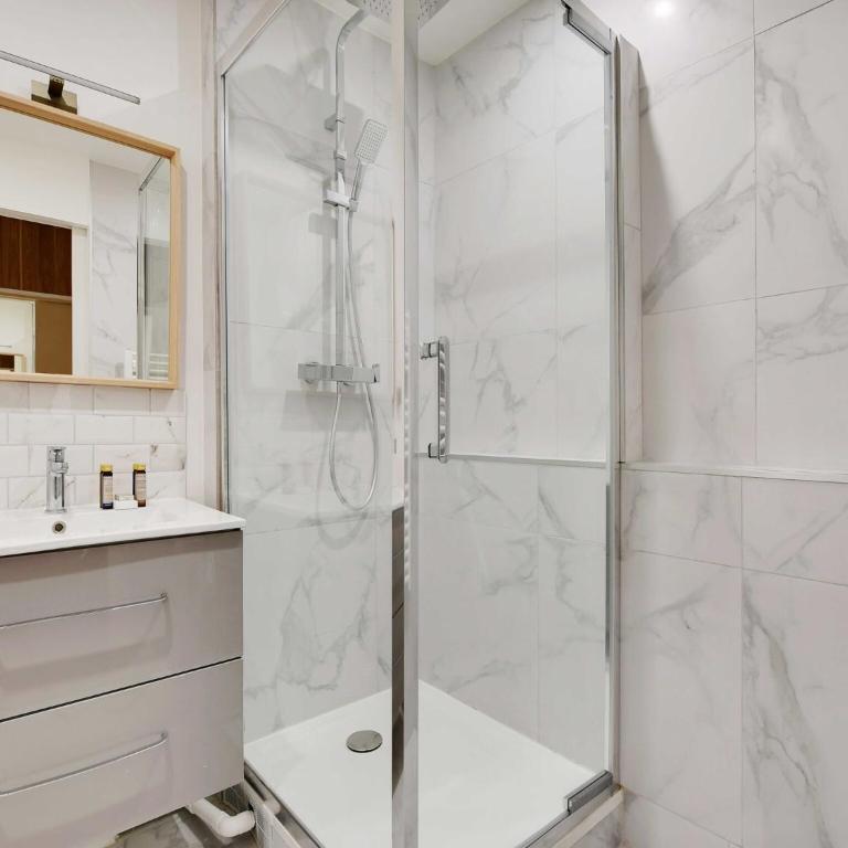 Jolie studio Canal St Martin- Mobility lease - Appartement - 10